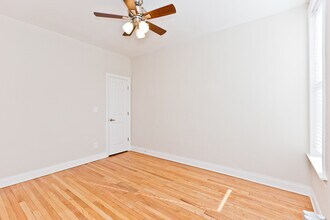 3137 W Lawrence Ave in Chicago, IL - Building Photo - Building Photo