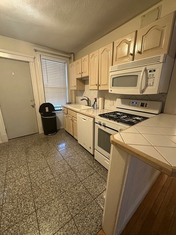 property at 6 Bellvista Rd