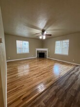 2490 Mountain Terrace in Eugene, OR - Foto de edificio - Building Photo