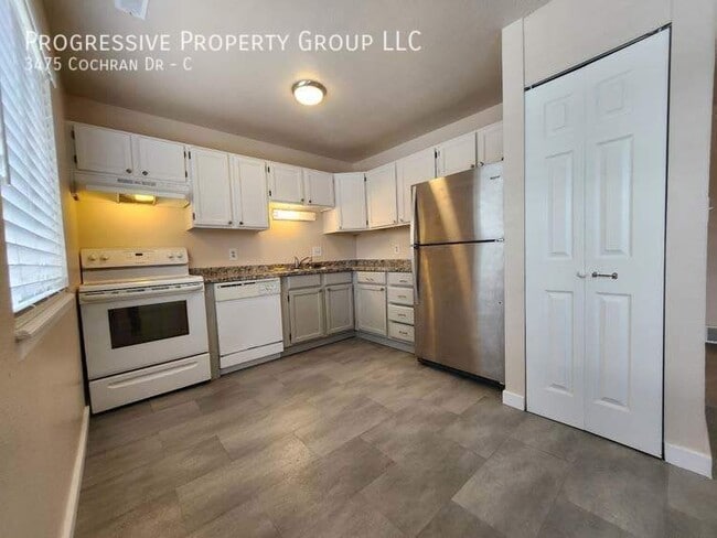 3475 Cochran Dr, Unit C in Colorado Springs, CO - Building Photo - Building Photo