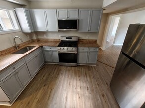 15-17 Greenwich St in Springfield, MA - Building Photo - Building Photo