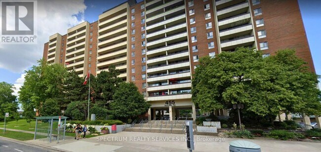 455 Sentinel Rd in Toronto, ON - Building Photo - Building Photo