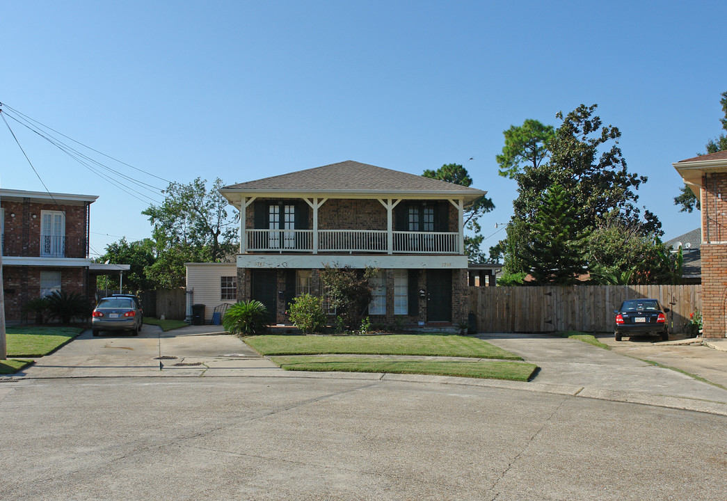 3747 Bunkerhill Dr in Metairie, LA - Building Photo