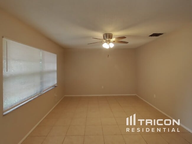 613 Boston St in Tarpon Springs, FL - Building Photo - Building Photo