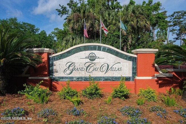 property at 120 Veracruz Dr