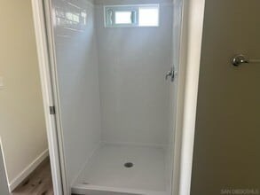 8824 Calliandra Rd in San Diego, CA - Building Photo - Building Photo