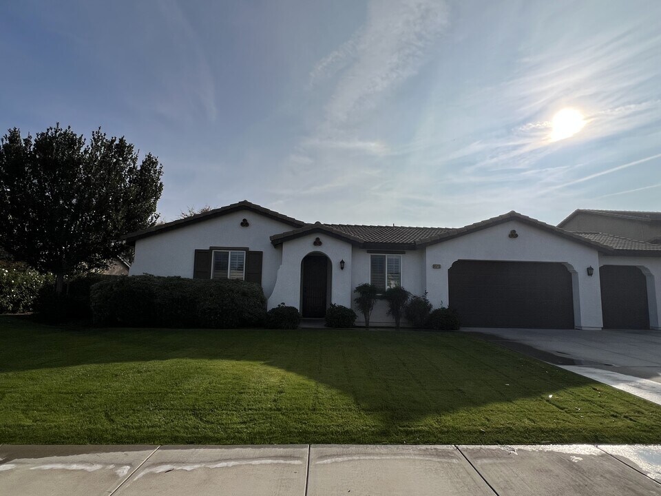 4515 Ann St in Bakersfield, CA - Building Photo