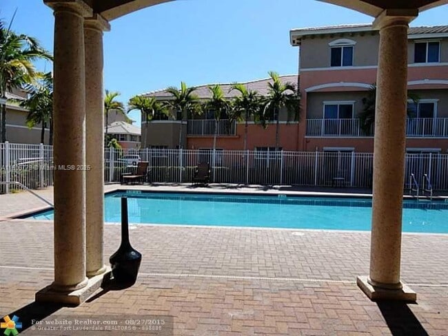 1726 NE 6th St in Boynton Beach, FL - Building Photo - Building Photo