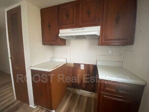 25 Jamestown Rd in South Charleston, OH - Building Photo - Building Photo