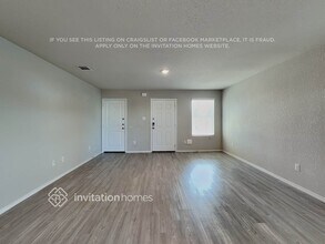 10519 Varmus Dr in Converse, TX - Foto de edificio - Building Photo