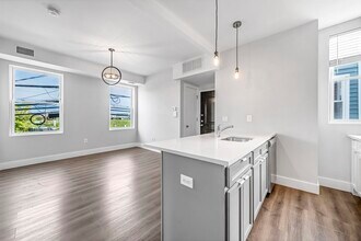 91 W 21st St in Bayonne, NJ - Building Photo - Building Photo