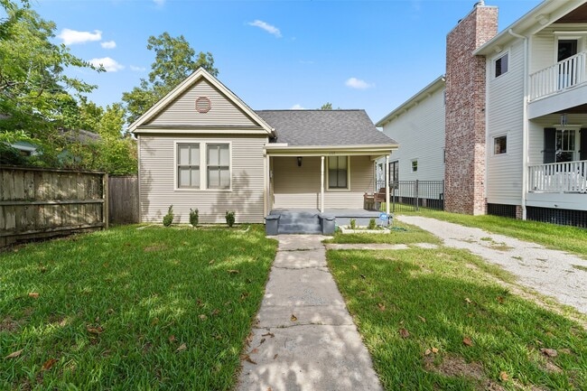 property at 1317 Ashland St