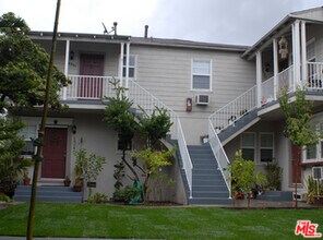 2026 N Cahuenga Blvd, Unit 2026 Cahuenga in Los Angeles, CA - Building Photo - Building Photo