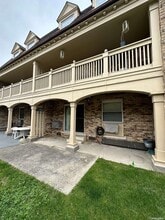 13-36-36 Robin Ln in Queens, NY - Building Photo - Building Photo