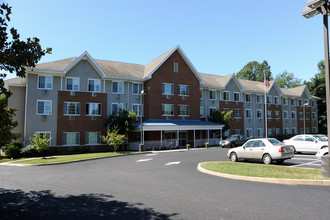 Gables at West Windsor in Princeton Junction, NJ - Building Photo - Building Photo