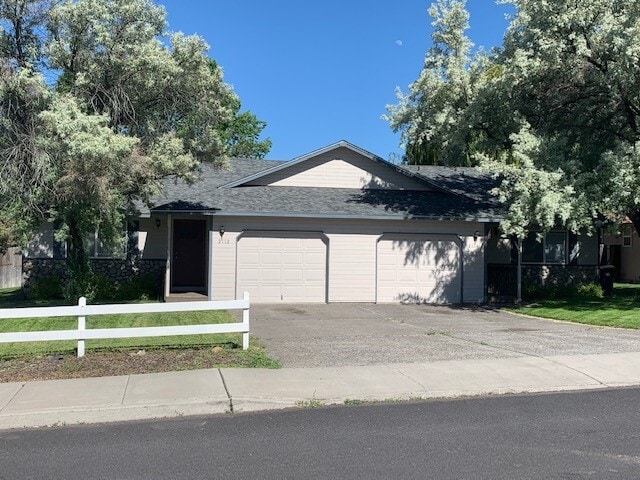 property at 2112 SW 19th St