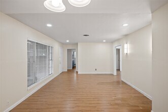 3835 Tartan Ln in Houston, TX - Building Photo - Building Photo