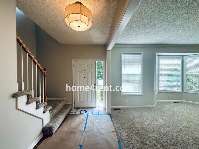 15146 W 153rd Terrace in Olathe, KS - Building Photo - Building Photo
