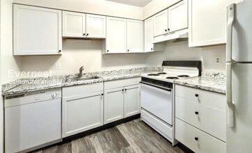 5245 Portland St in Columbus, OH - Building Photo - Building Photo