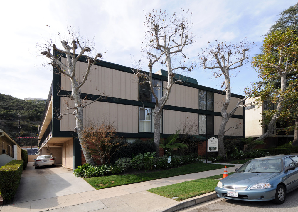 11746 Bellagio Rd in Los Angeles, CA - Building Photo