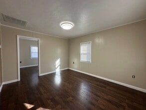 717 Plantation Rd in Kingsport, TN - Building Photo - Building Photo