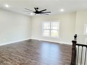 216 Sellman St in Warrensburg, MO - Building Photo - Building Photo