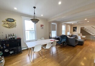 29 Spring Garden St in Boston, MA - Building Photo - Building Photo