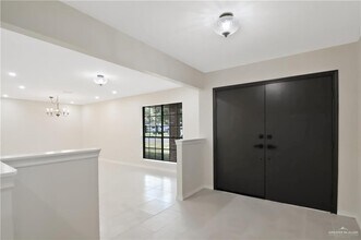 413 W Jonquil Ave in McAllen, TX - Building Photo - Building Photo