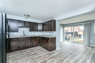 2032 Kelmore Rd in Dundalk, MD - Building Photo - Building Photo