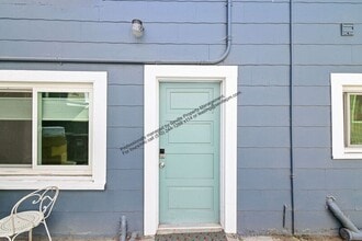 1119 Center St in Oakland, CA - Building Photo - Building Photo