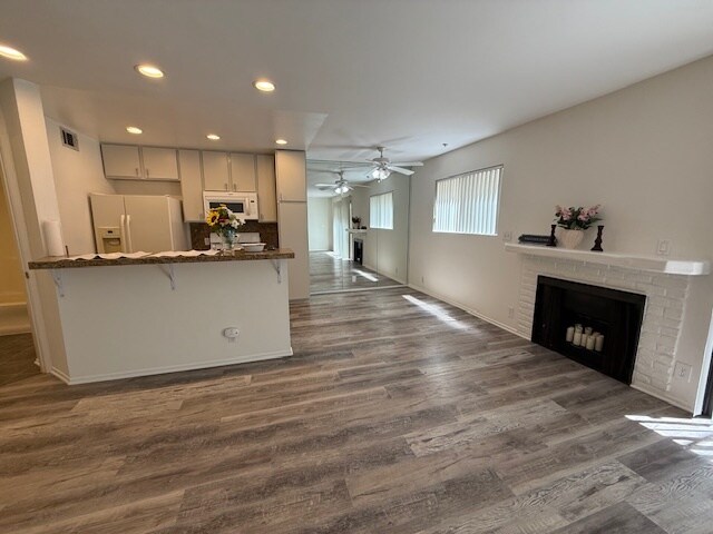 4322 Matilija Ave, Unit 4 in Los Angeles, CA - Building Photo - Building Photo