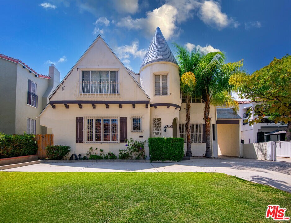 6140 W 6th St in Los Angeles, CA - Building Photo