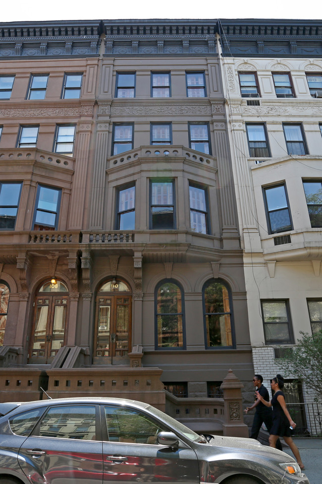 110 W 75th St in New York, NY - Foto de edificio - Building Photo