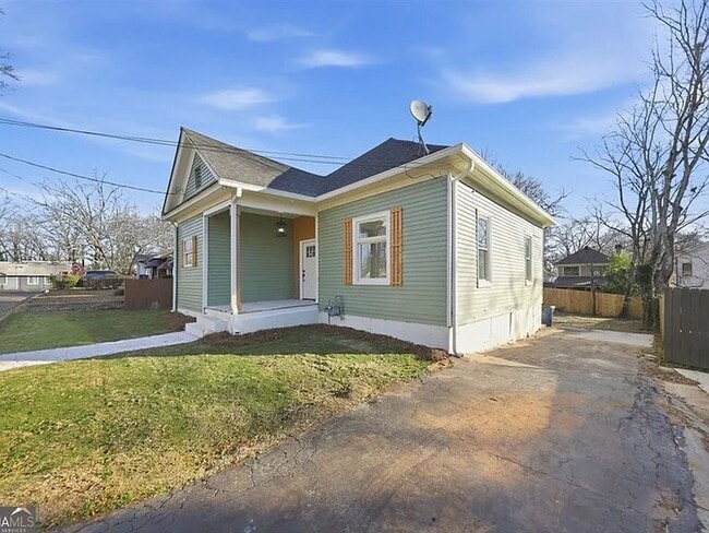 property at 61 Linam Ave SE