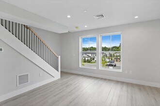 186 Bedford St-Unit -208 in Lexington, MA - Building Photo - Building Photo