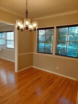404 Naranja Dr, Unit 404 in Glendale, CA - Building Photo