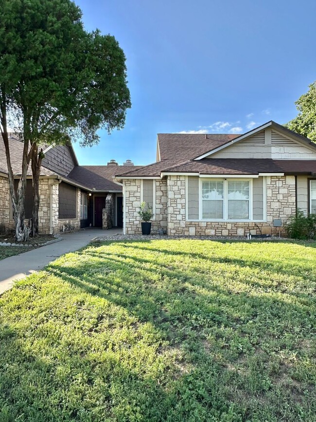 property at 2714 Smith Blvd