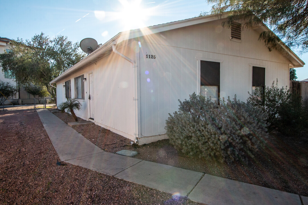 1125 N Oleander St in Tempe, AZ - Building Photo