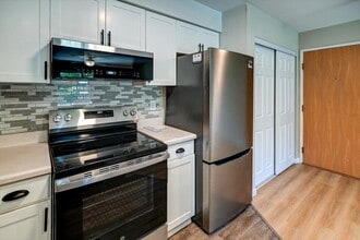201 Kearney Way in Waunakee, WI - Building Photo - Building Photo