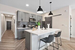 530 E Rich St in Columbus, OH - Building Photo