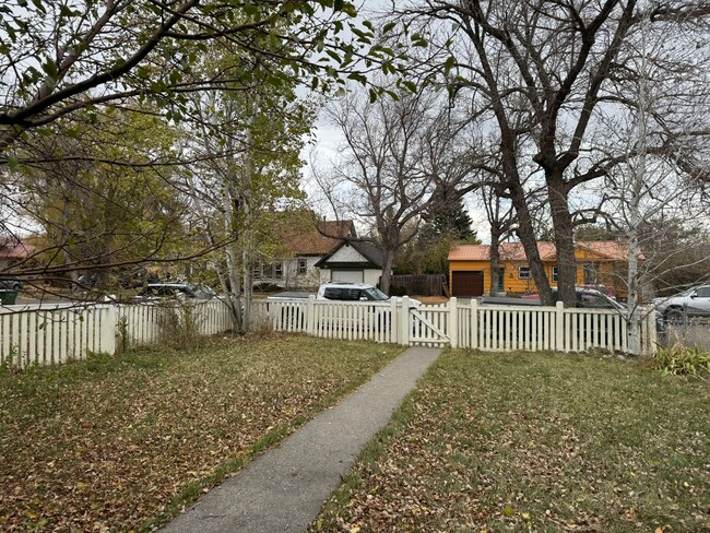 310 S 8th St in Livingston, MT - Foto de edificio - Building Photo