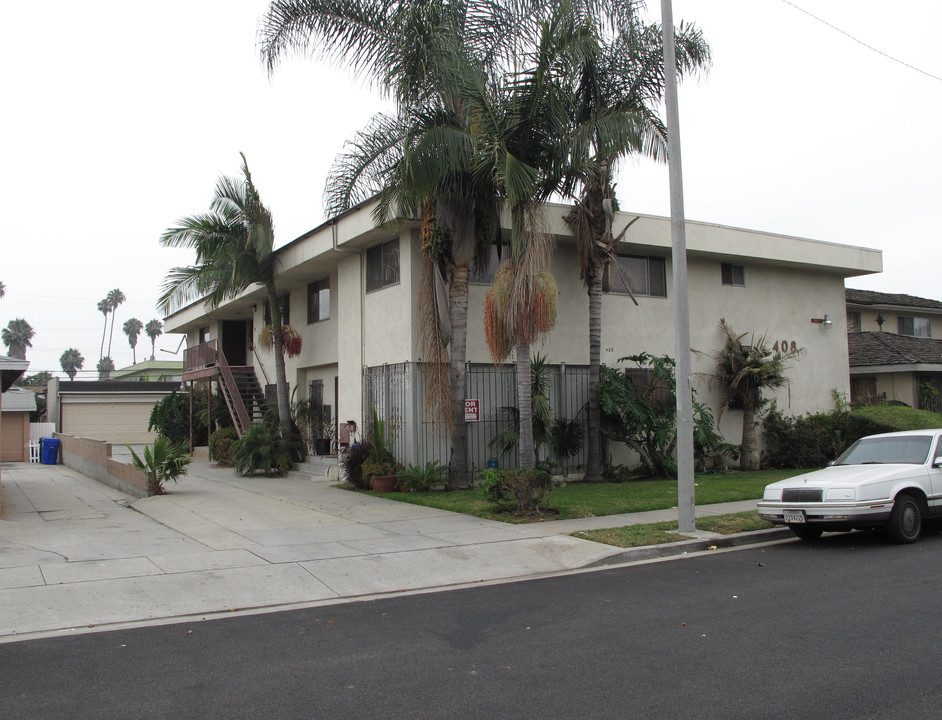 408 E 97th St in Inglewood, CA - Foto de edificio