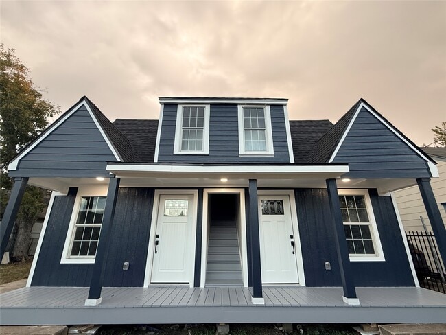 property at 5238 Pease St