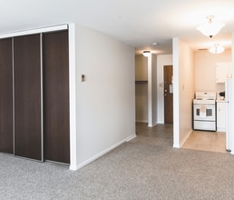 Mount Pleasant Manor in St John's, NL - Building Photo - Building Photo