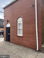 2268 E Clearfield St in Philadelphia, PA - Building Photo