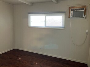 1142 Stoddard Ave in Modesto, CA - Building Photo - Building Photo