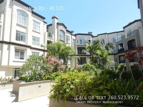 9229 Regents Rd in San Diego, CA - Building Photo - Building Photo
