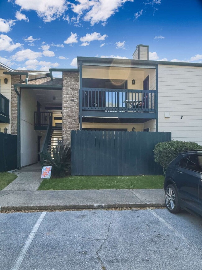 property at 2299 Scenic Hwy