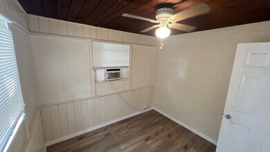 5247 9th St in Zephyrhills, FL - Building Photo - Building Photo