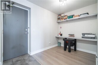 5 5 Michael Power Pl in Toronto, ON - Building Photo - Building Photo